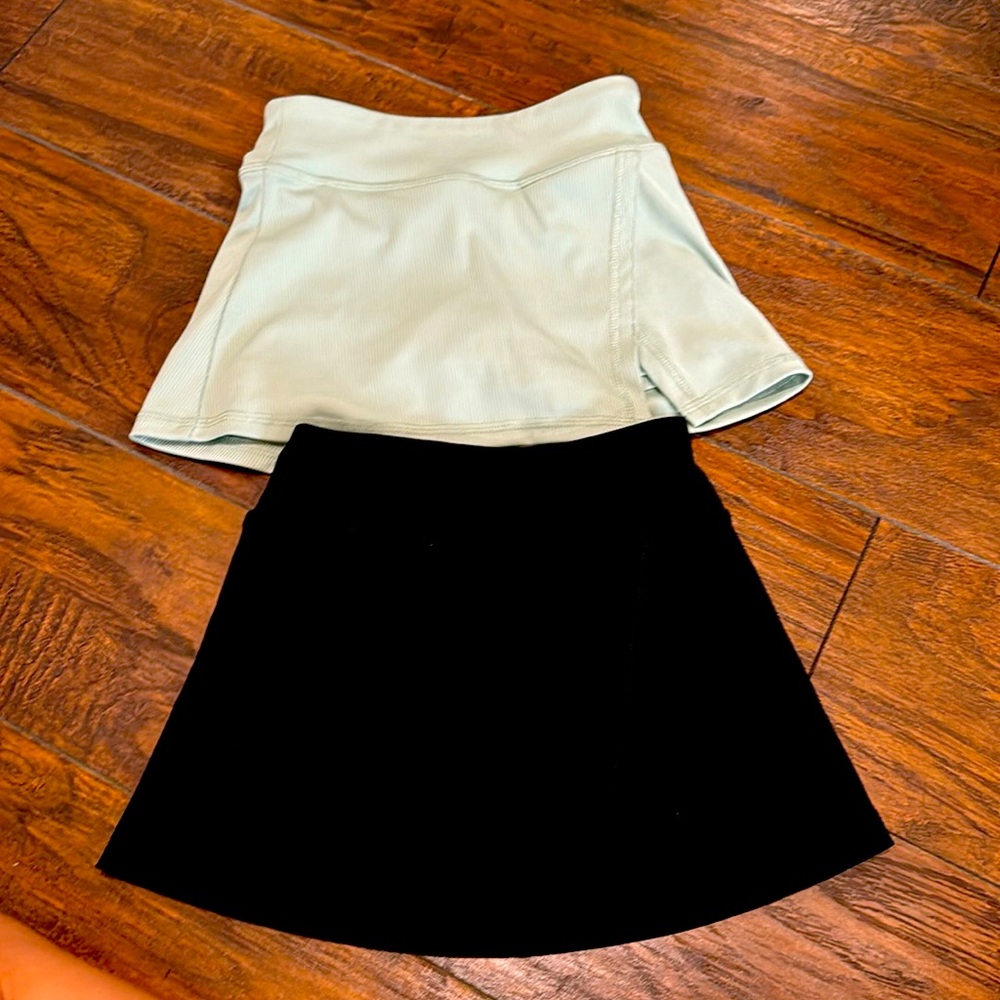 Old Navy - Athletic skirts - great used condotion